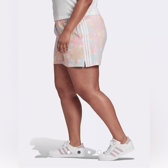 Adidas NWT 1X 3 Stripe Shorts - Picture 2 of 13